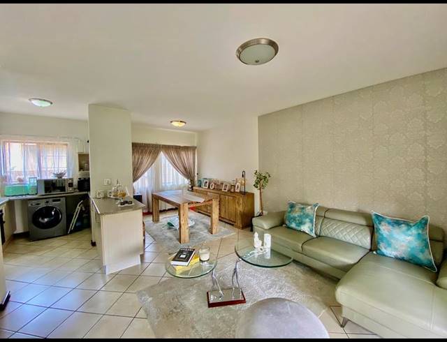 2 BEDROOM PROPERTY TO RENT IN NOORDWYK